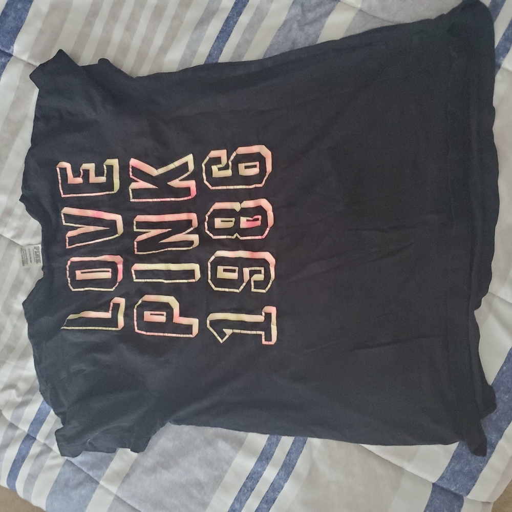 Pink shirt small